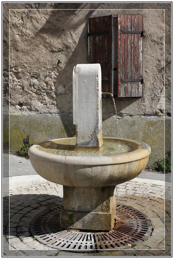 Fontaine de Manon des sources