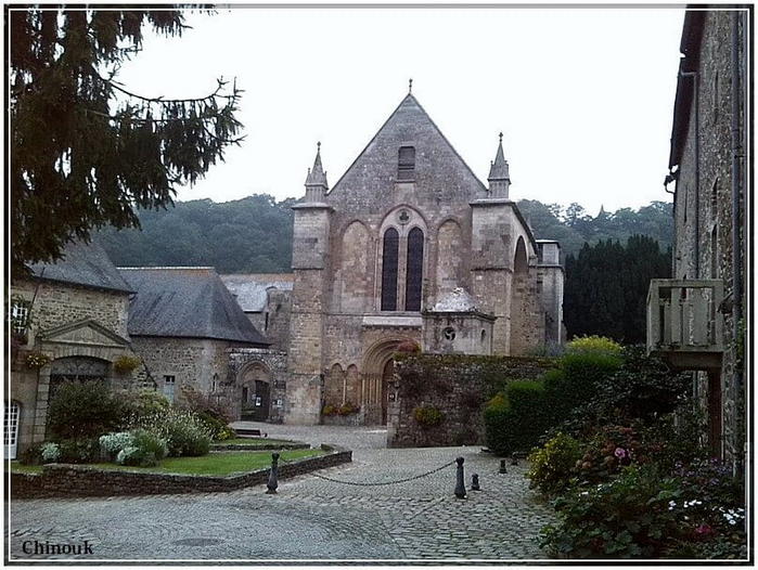  Abbaye Saint-Magloire de Léon