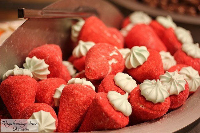 bonbon fraise geante 